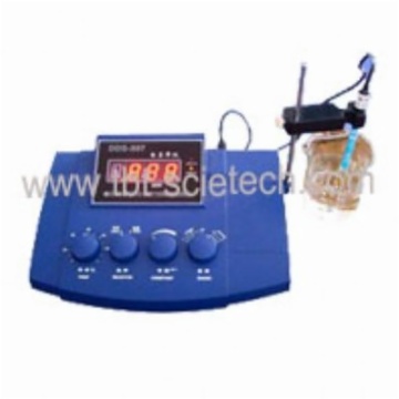 Precision Digital Conductivity Meter